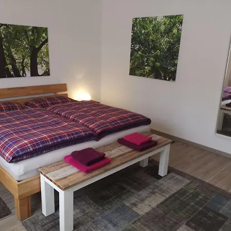 SchwaikApart Sonnige Ferienwohnung in Nähe der Weinberge Schwaikheim Exterior foto